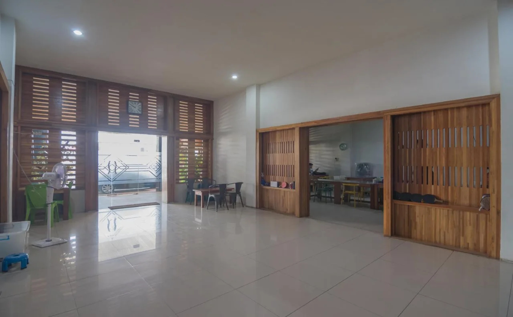 RedDoorz near Gajah Mada Pontianak
