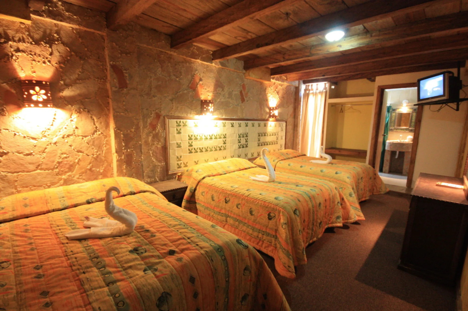 Hotel & Cava La Parroquia