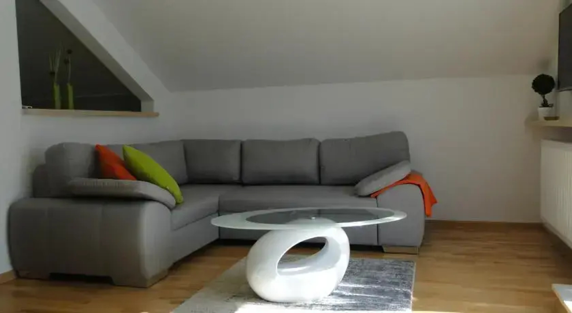 Apartament Borcharda