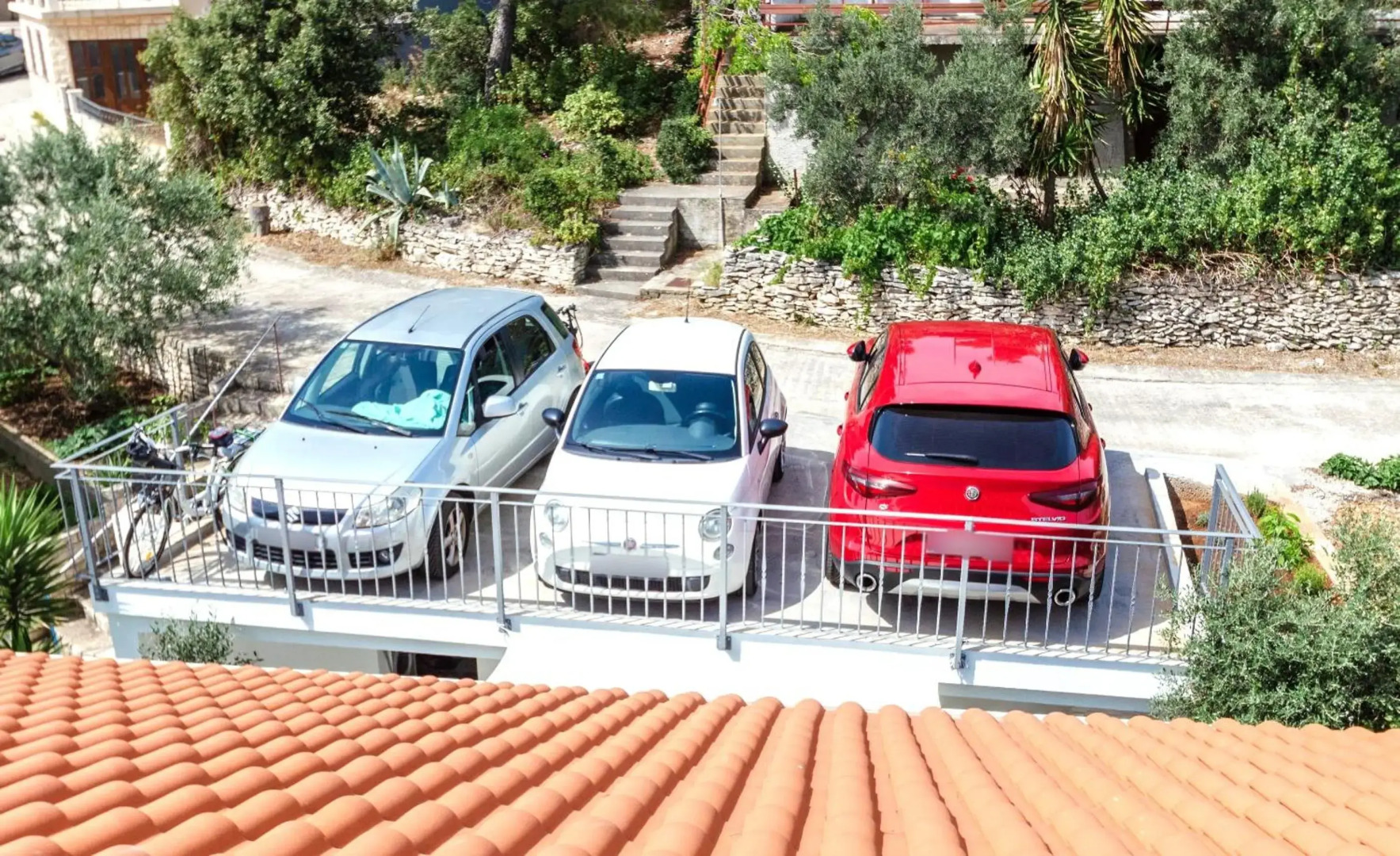 Summer House Bougainvillea by Dubrovnik Colors