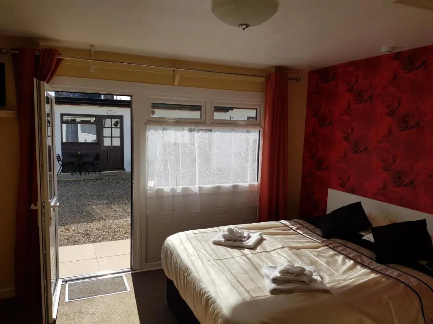 Old Stagecoach stables rooms only