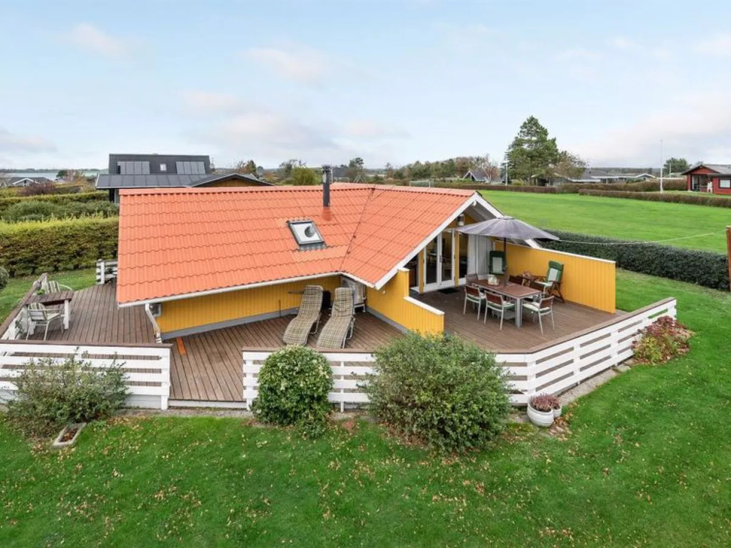 "Hjalmine" - 250m from the sea in Funen