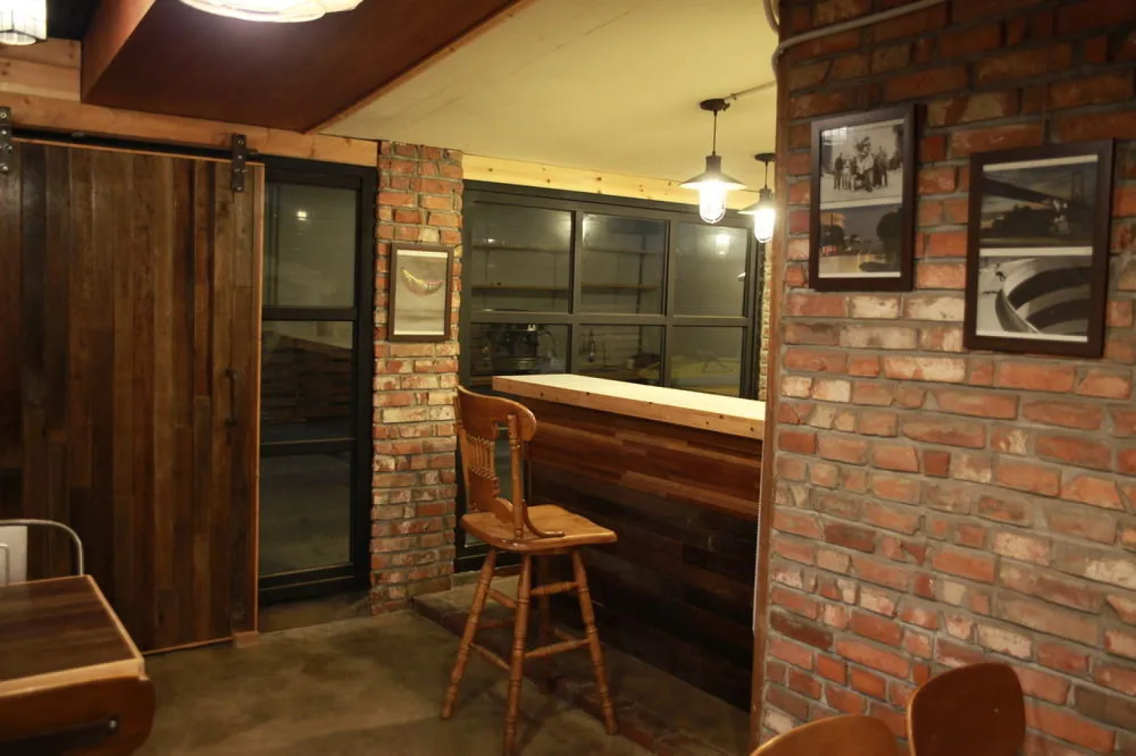 Poipu Surfing School Guesthouse - Hostel