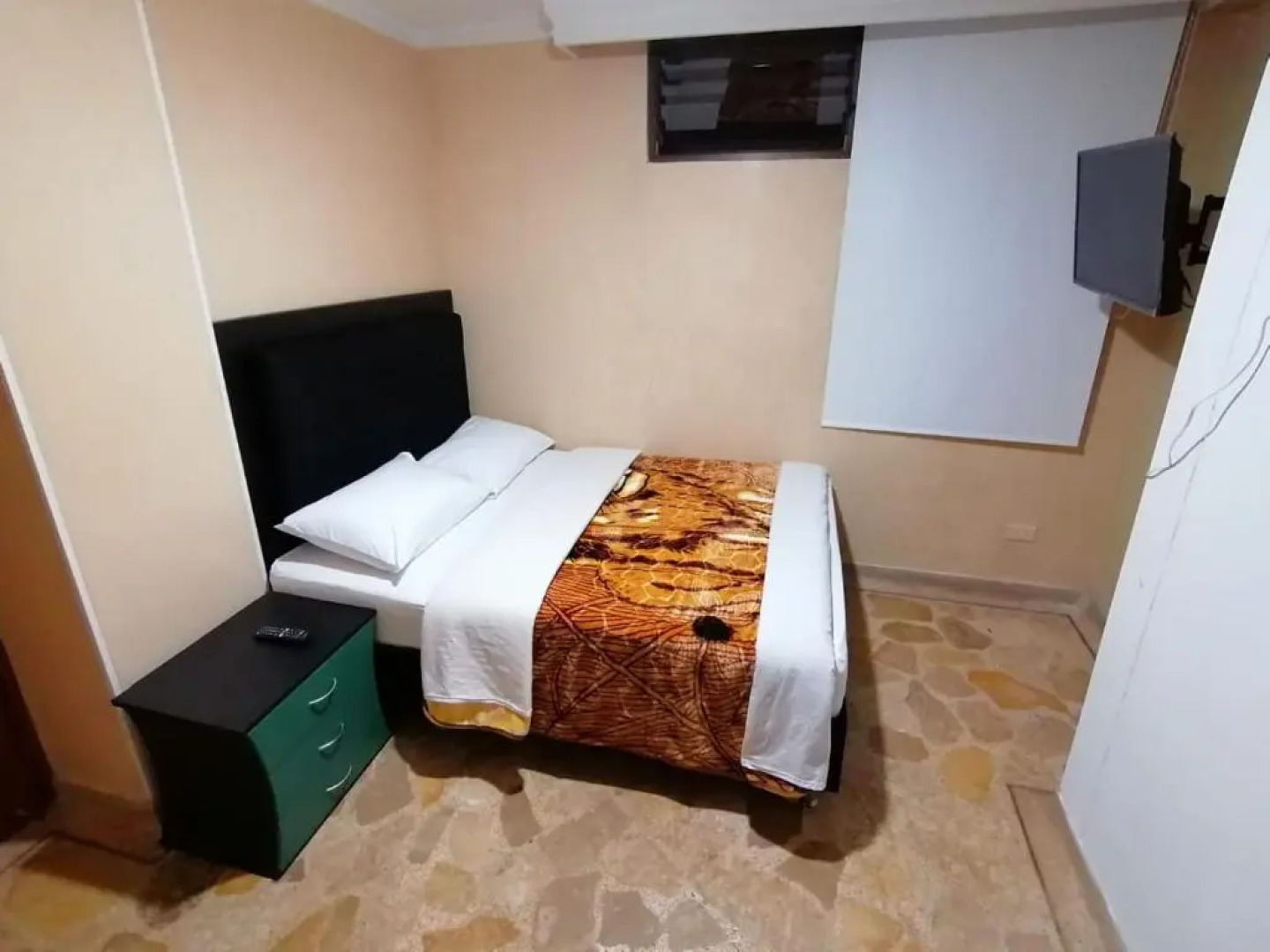 Golden Suite Pereira