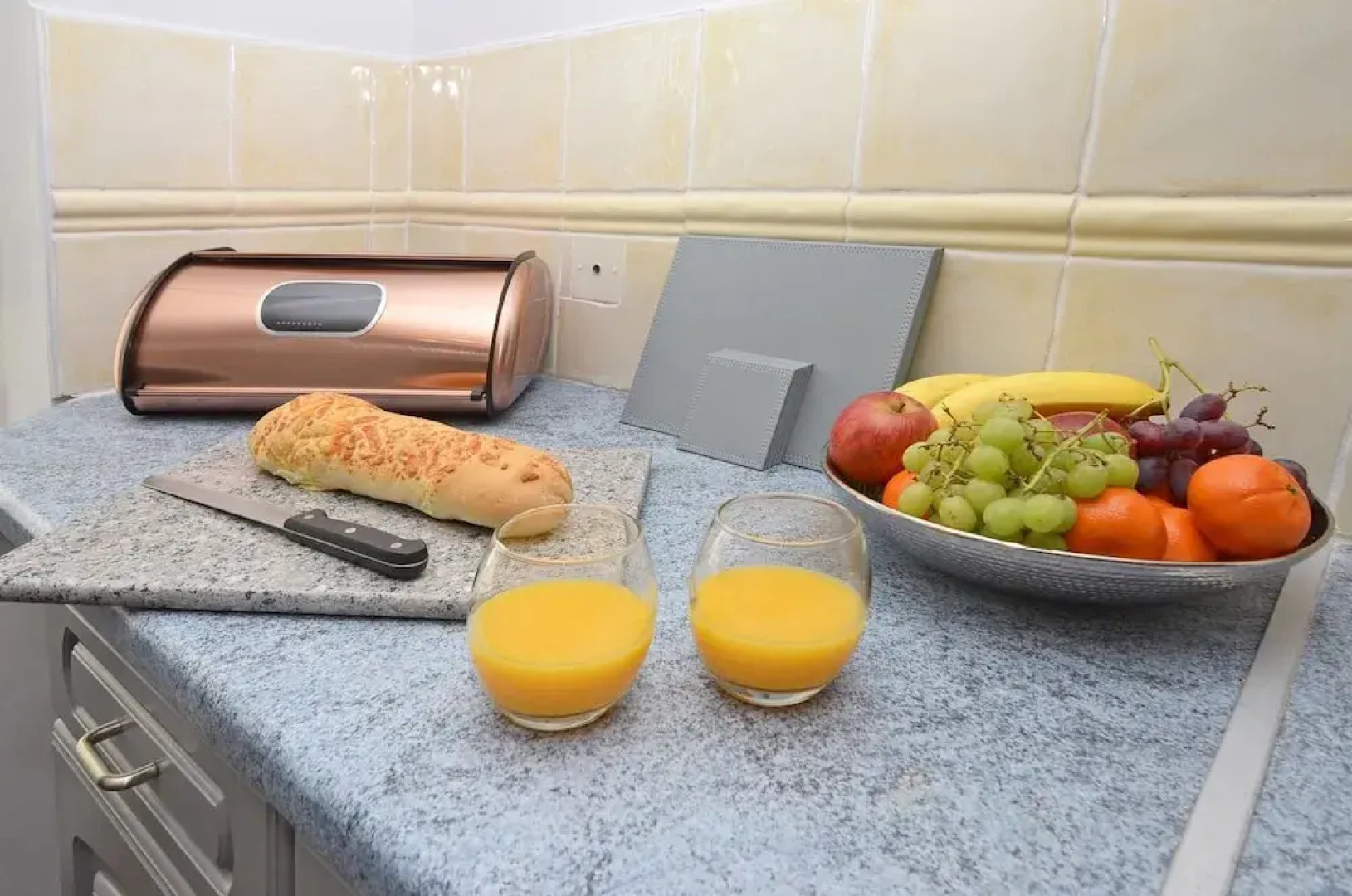 Ideal for Alton Towers, Staffordshire and The Peak District