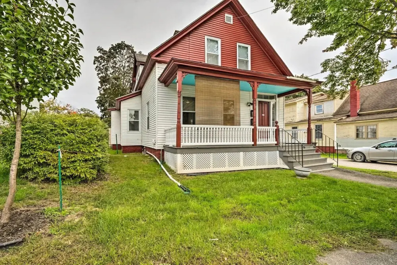 Updated Vintage Apartment < 1/2 Mi to Main St