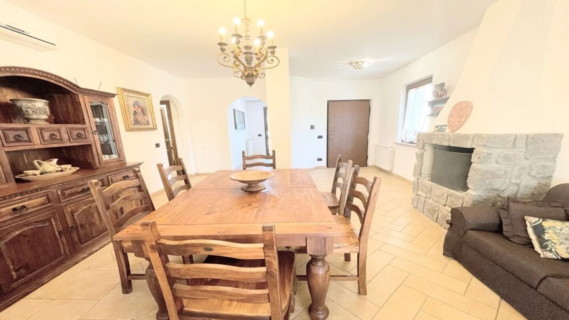 Exclusive Villa in Montefiascone -pool and Jacuzzi