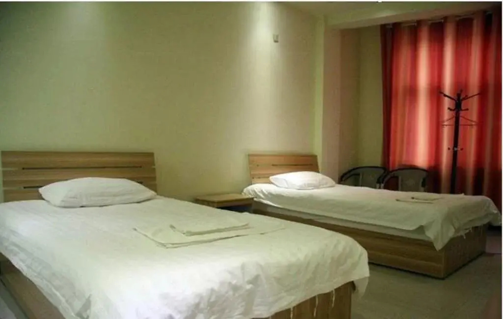 Zhenglong Express Hotel