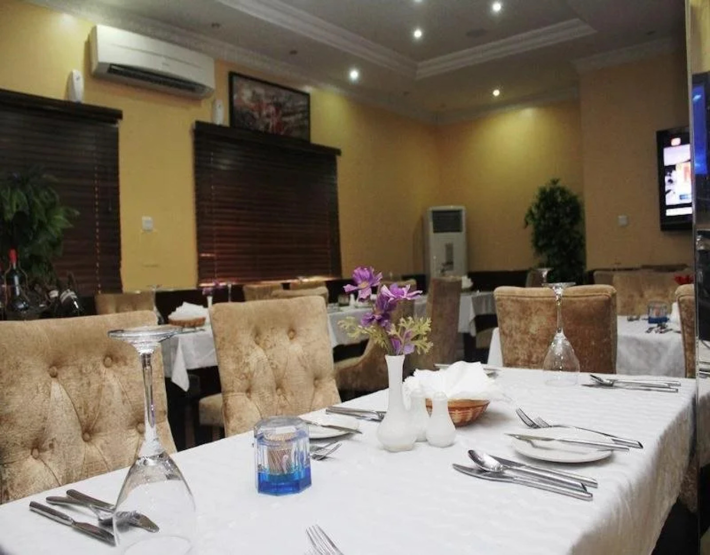 Carat 24 Business Hotel and Suites LTD