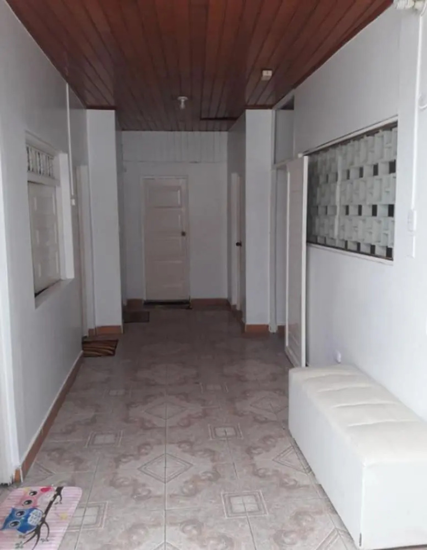 Lupuna Bunk & Breakfast