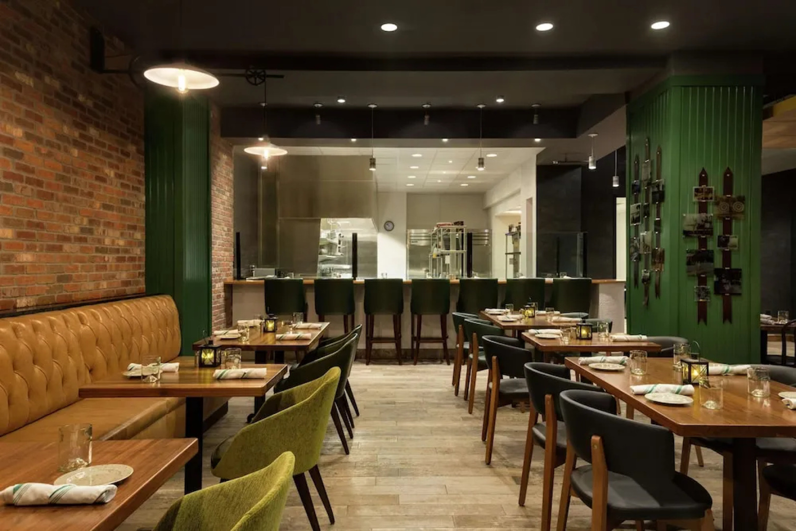 Hotel Saranac, Curio Collection by Hilton