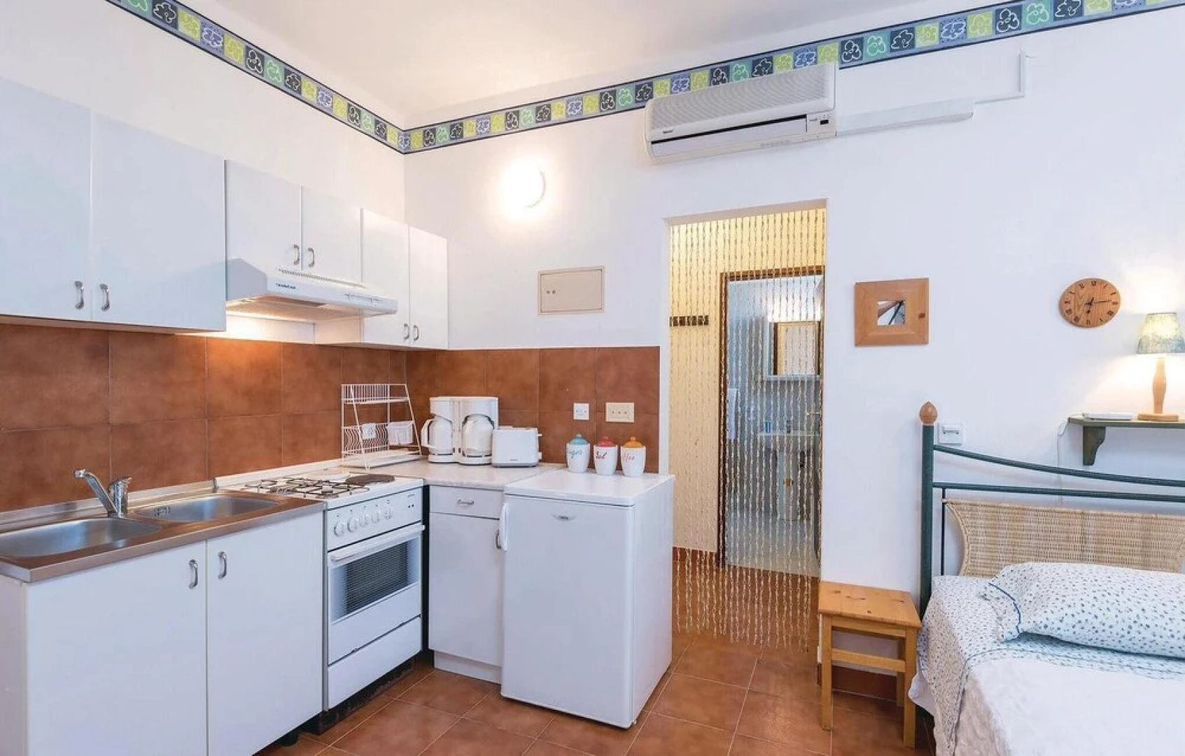 Stunning Home in Prigradica With Sauna, Wifi and 5 Bedrooms
