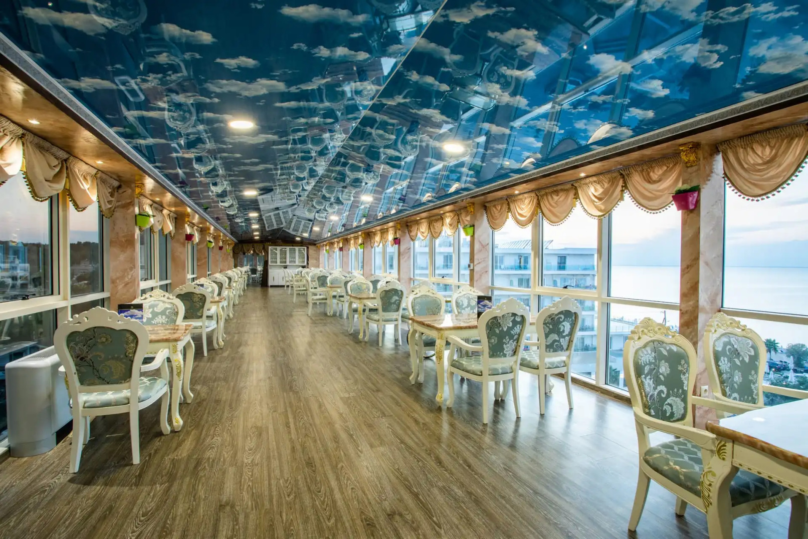 Wellness Santa Beach Thessaloniki