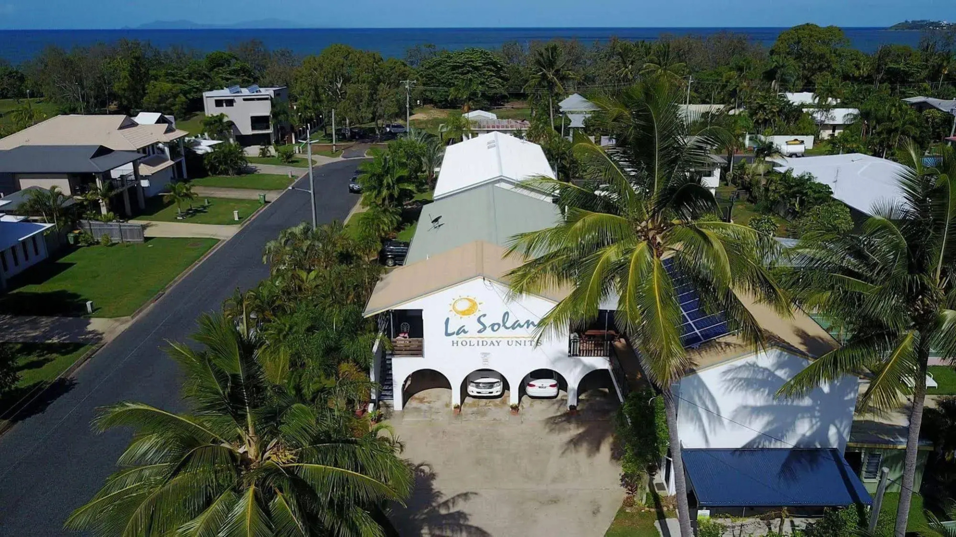 La Solana Holiday Units - MACKAY - Blacks Beach