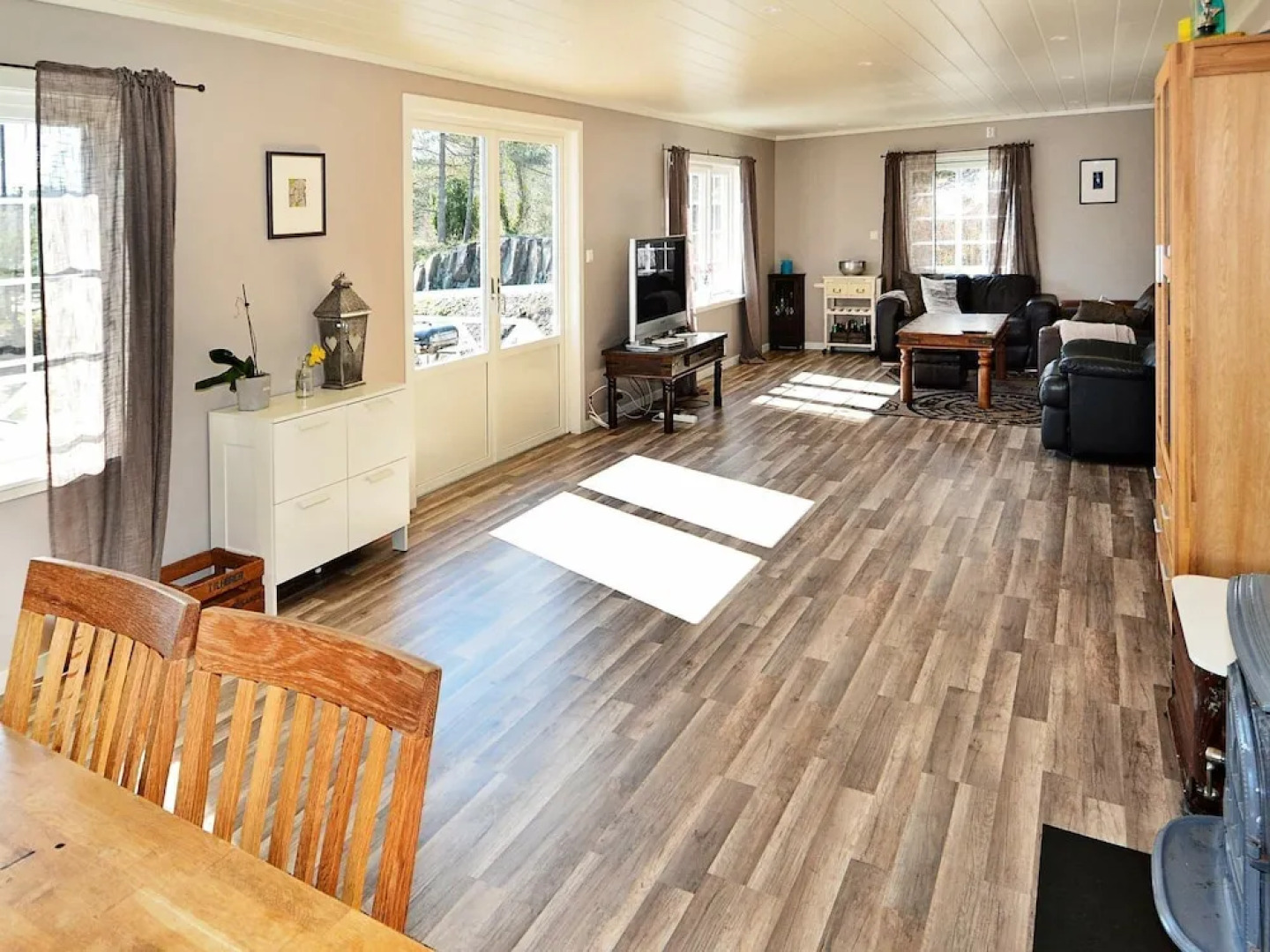 Holiday Home in Høvåg