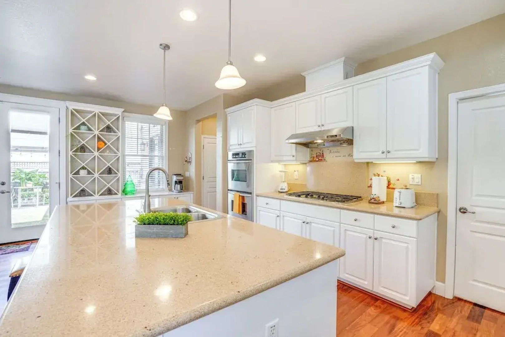 Luxe Bay View Home Near SF, Berkley & Napa Valley