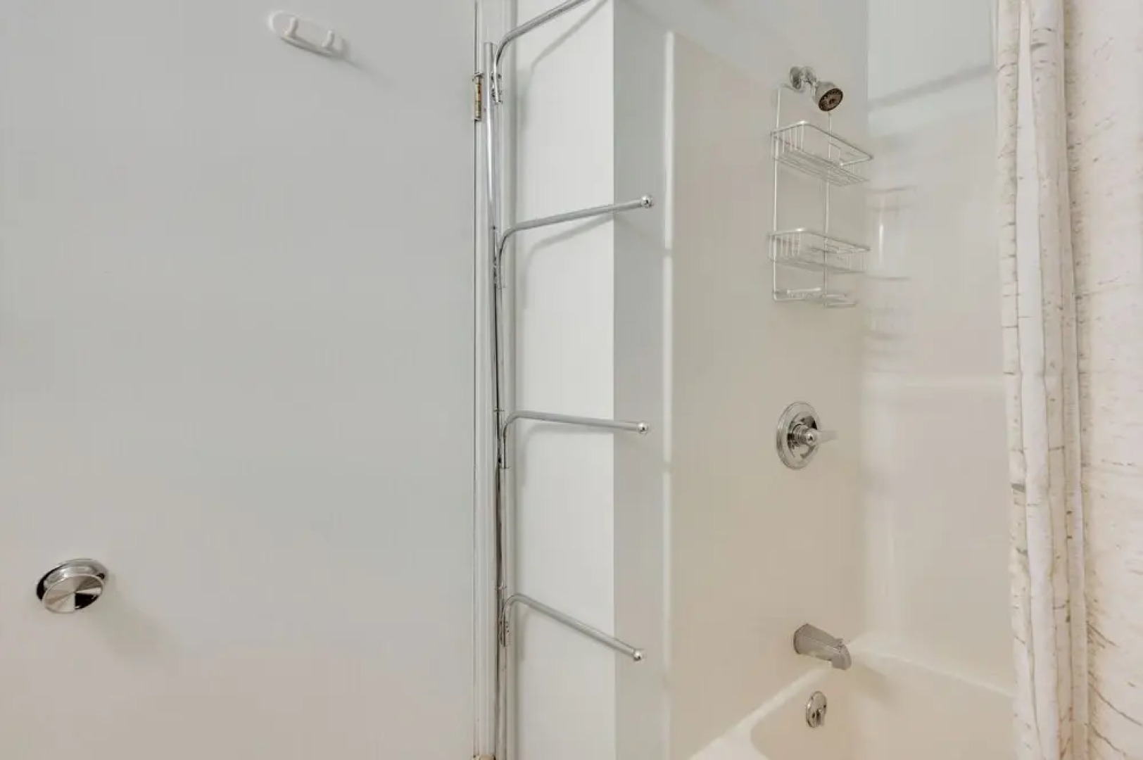 Cozy Bretton Woods Ski-in/ski-out Condo w/ Deck!