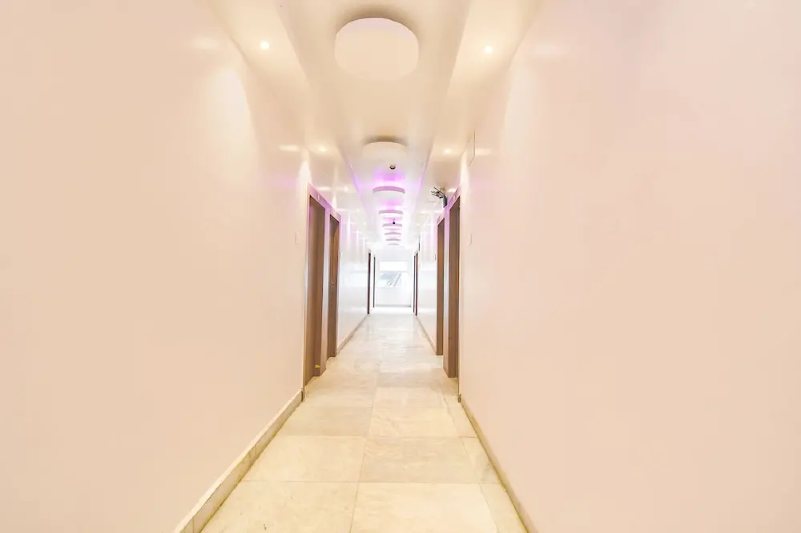 Fabhotel Prime The Golden Plaza