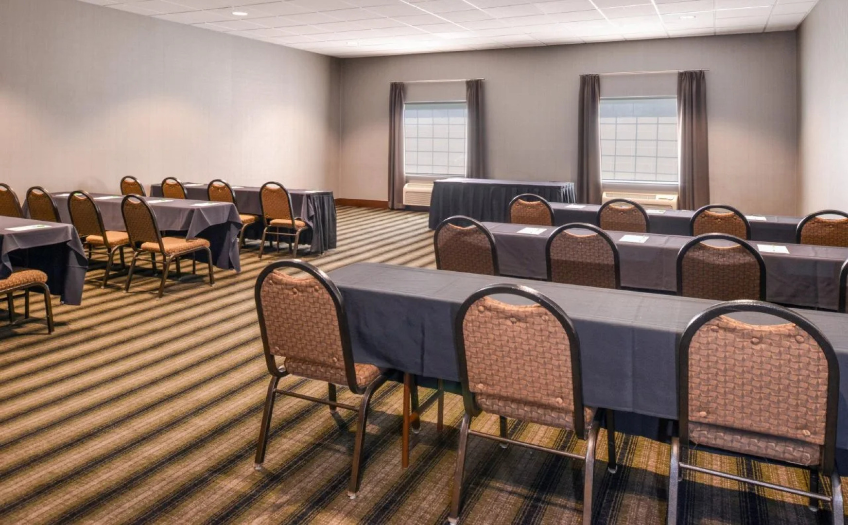 Holiday Inn Poplar Bluff by IHG