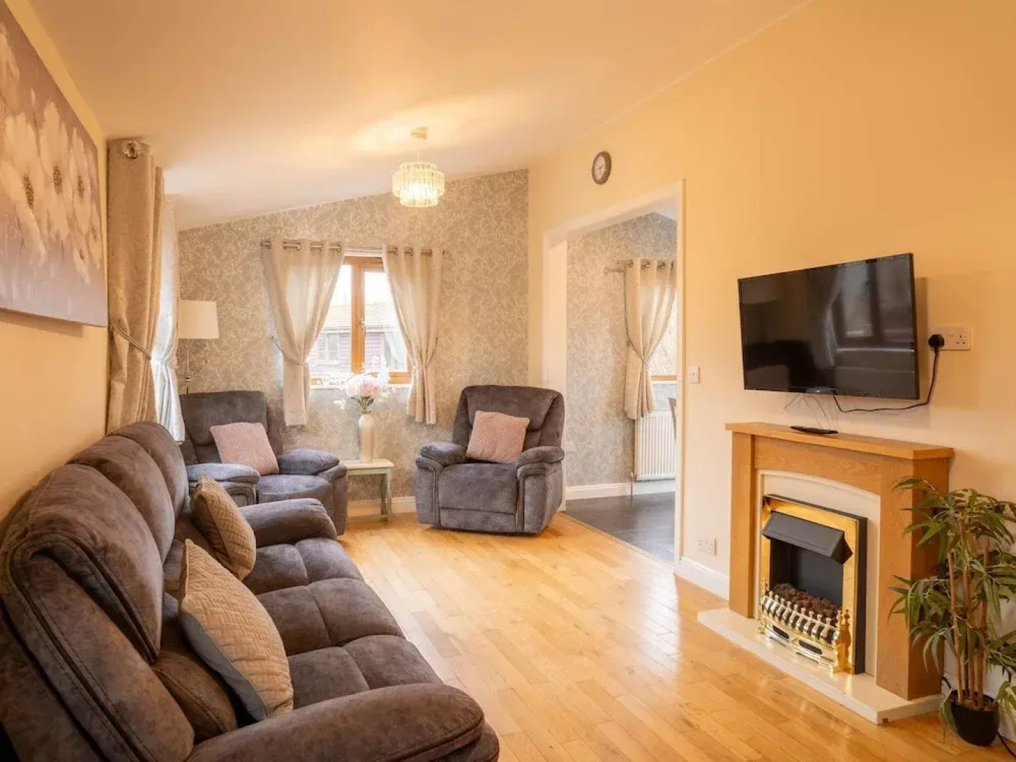 Elckys Lodge - Hot Tub Retreat Near York