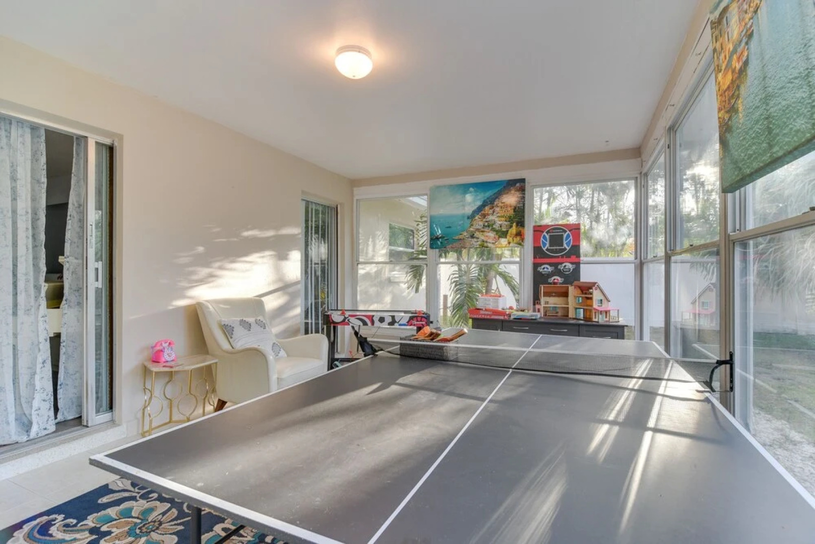 Largo House w/ Backyard Oasis & Proximity to Beach