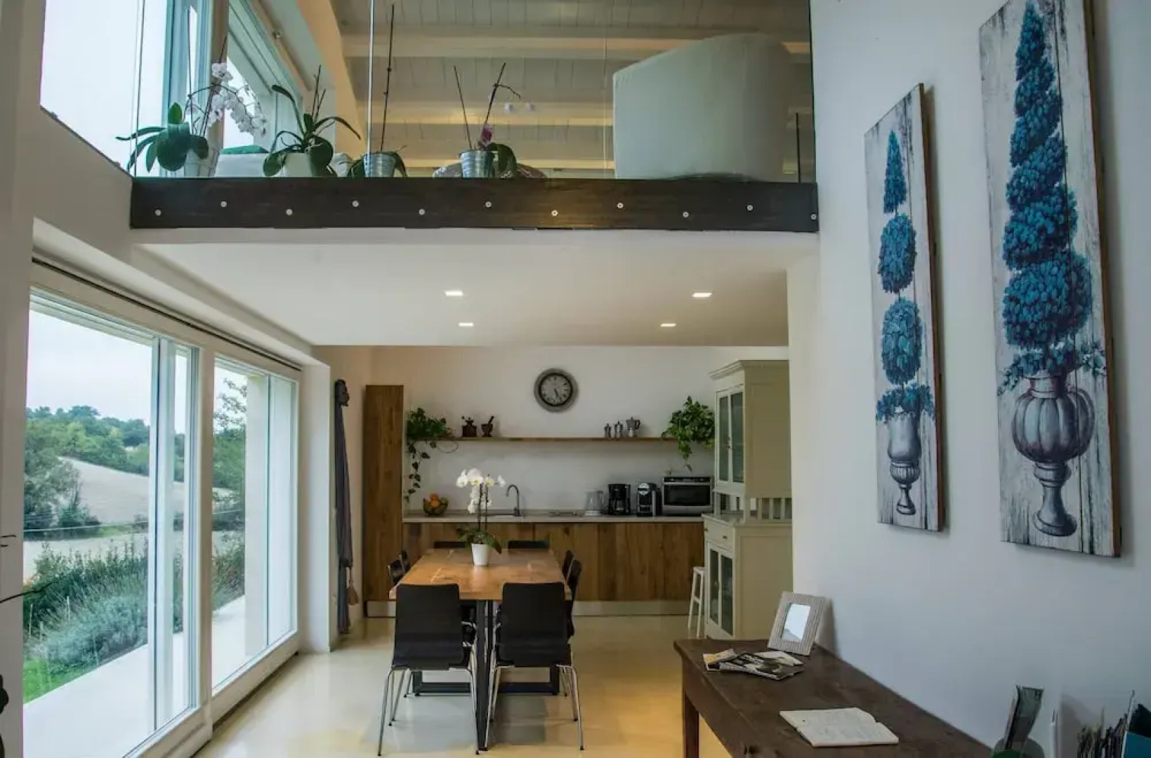 Hillside Villa With Swimming Pool and Jacuzzi - Frasassi Caves