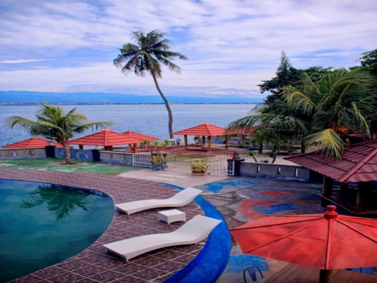 Amazing Beach Resort - Palu
