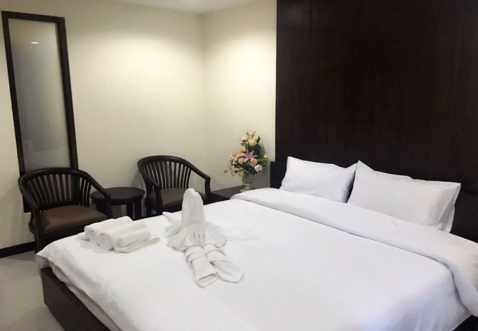 The Green Residence 304