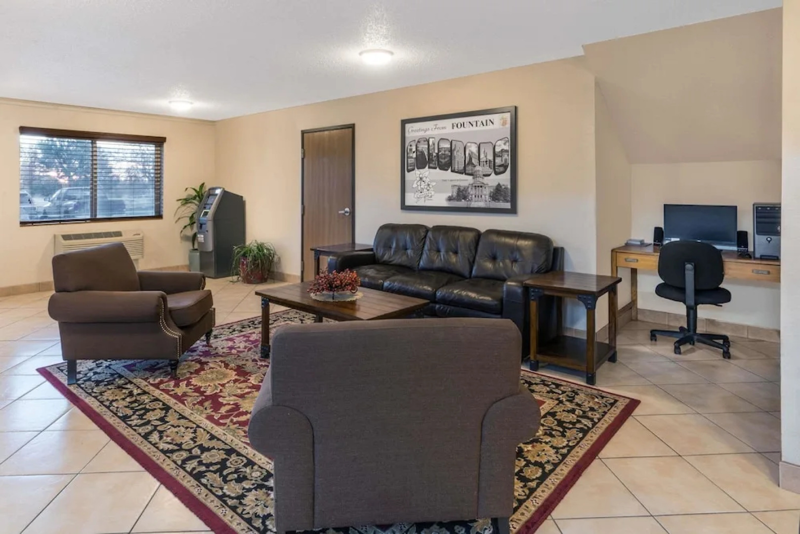 Super 8 By Wyndham Fountain