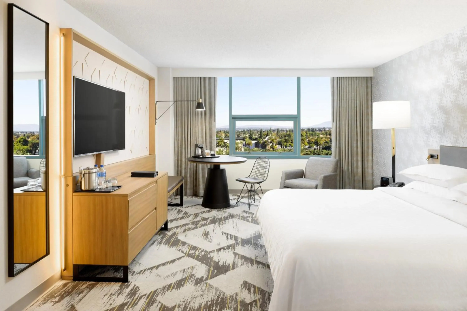 Sheraton Cerritos Hotel