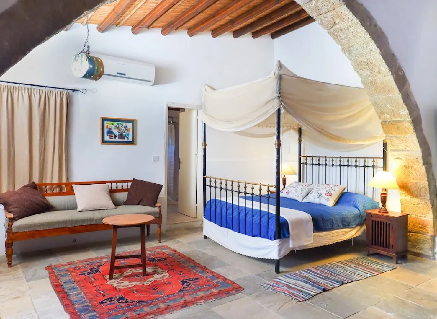 Zoe Traditional Holiday Apartments B&B