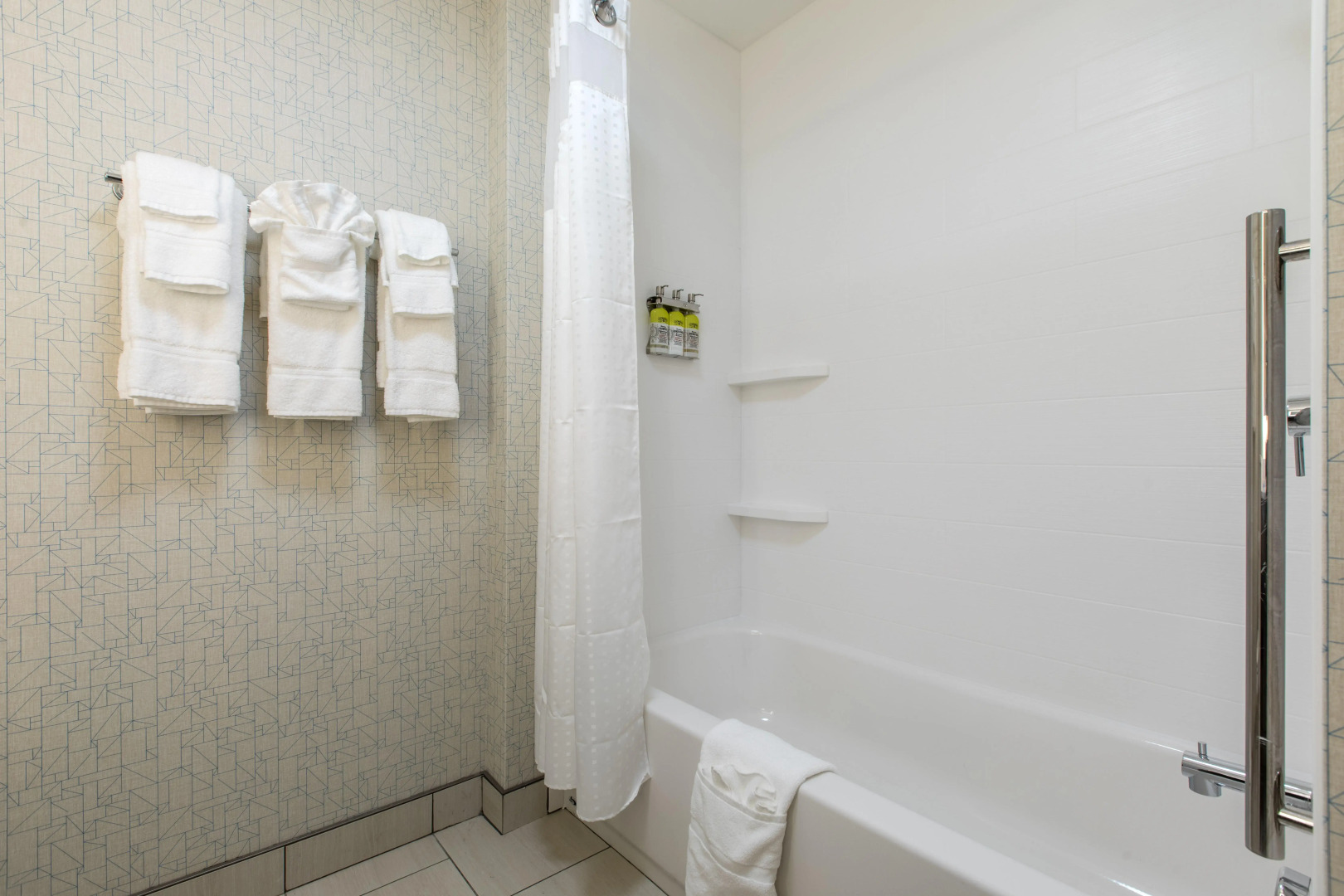Holiday Inn Express & Suites Greenville S- Piedmont by IHG