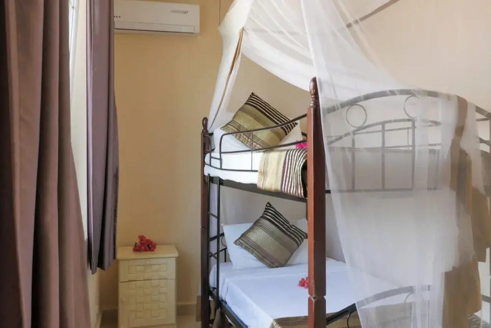 Villa Fleur de Lys - Sleeps 24 - Pool - Hot Tub