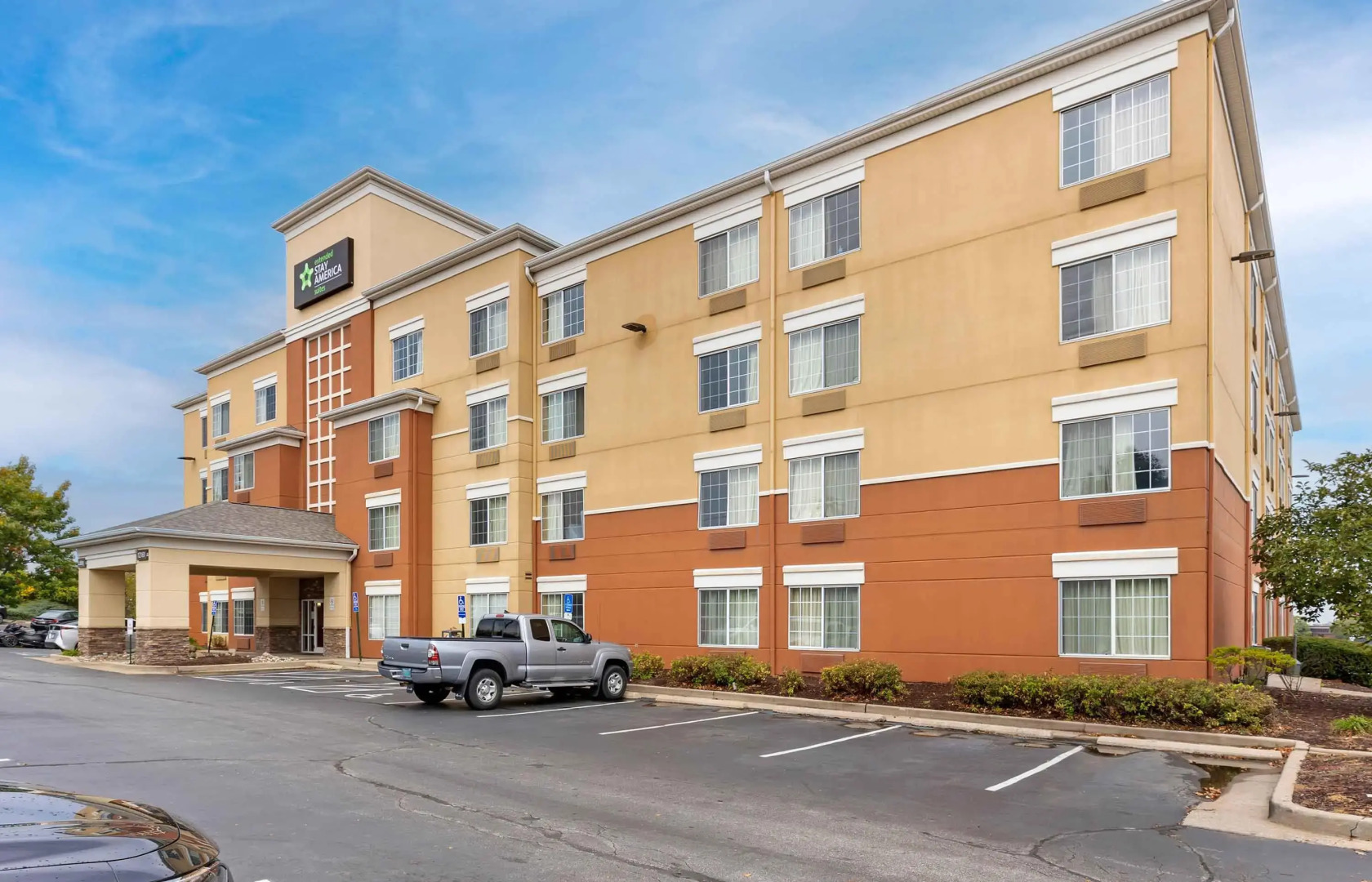 Extended Stay America Suites St Louis Westport Central