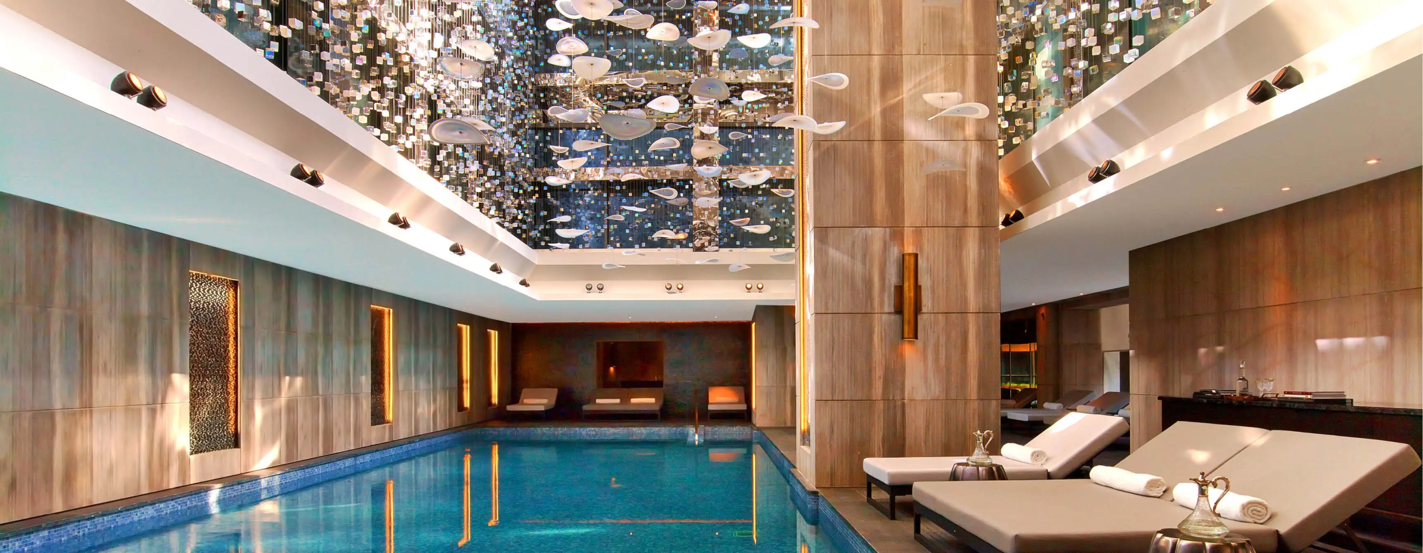 Отель Raffles Dubai