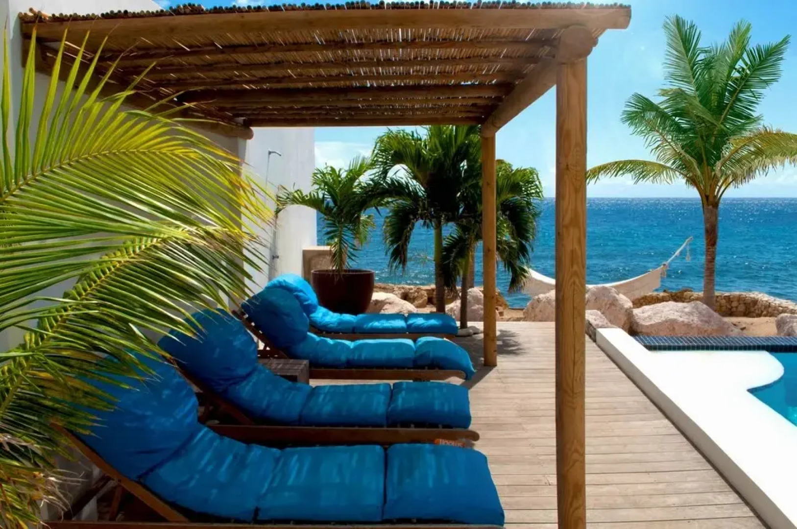 PM78 Boutique Apartments