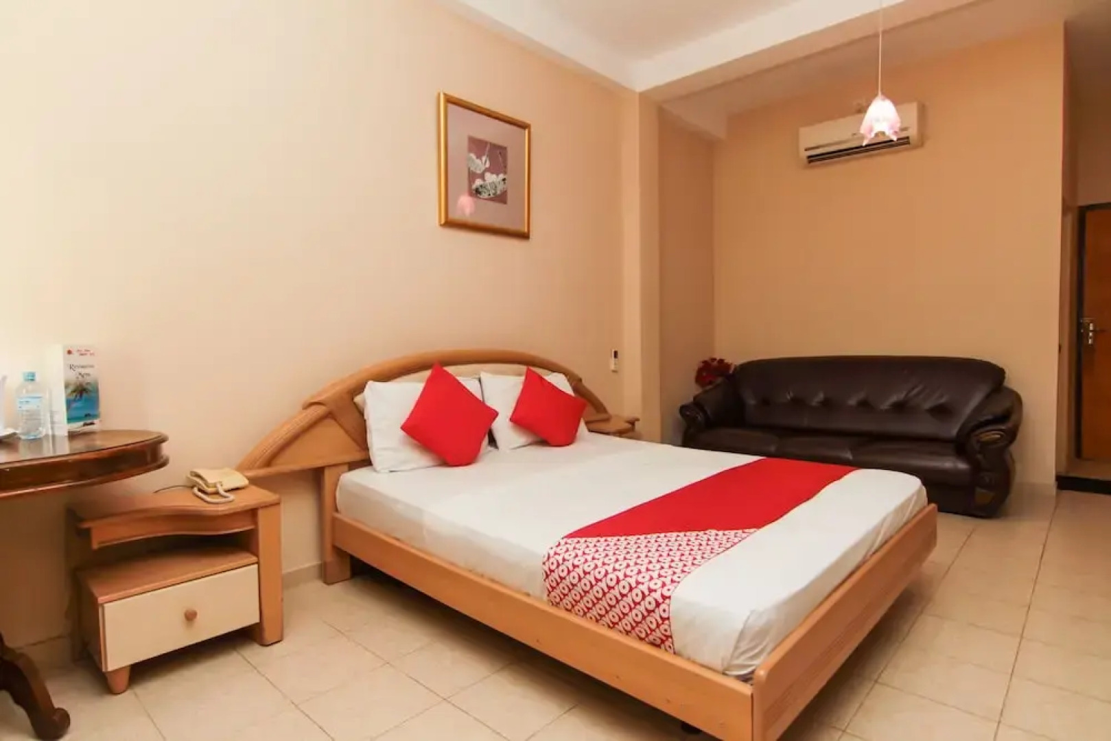 OYO 111 Sea Shine Beach Hotel