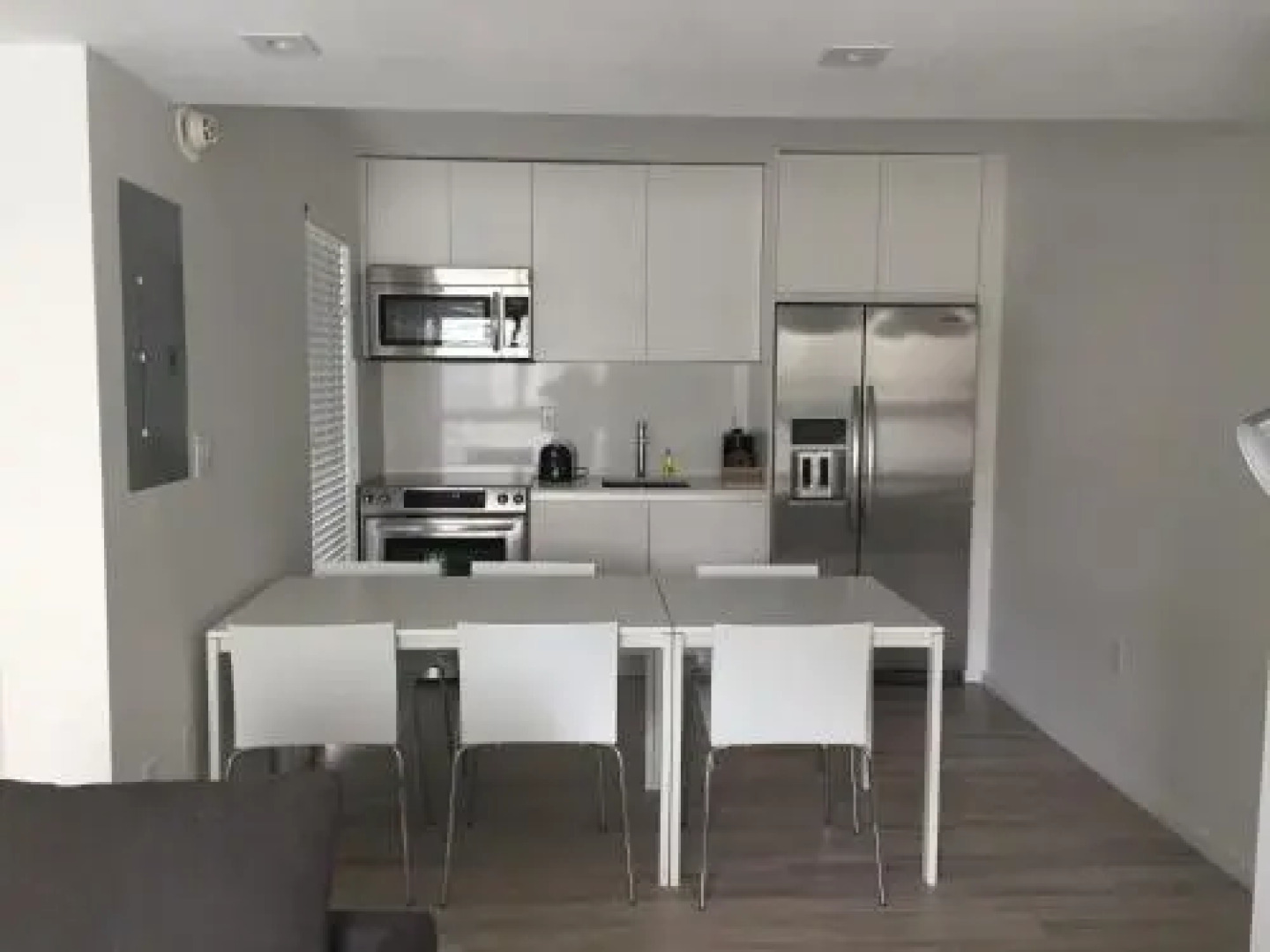 Beach Haus Key Biscayne Contemporary Apartments
