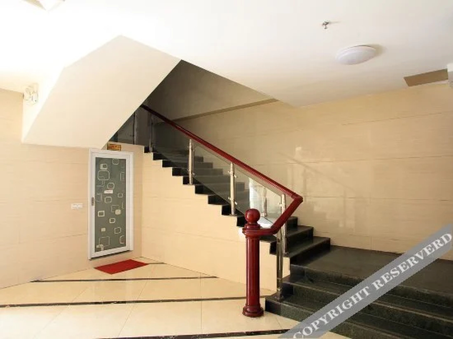 Sanchuan Theme Hotel