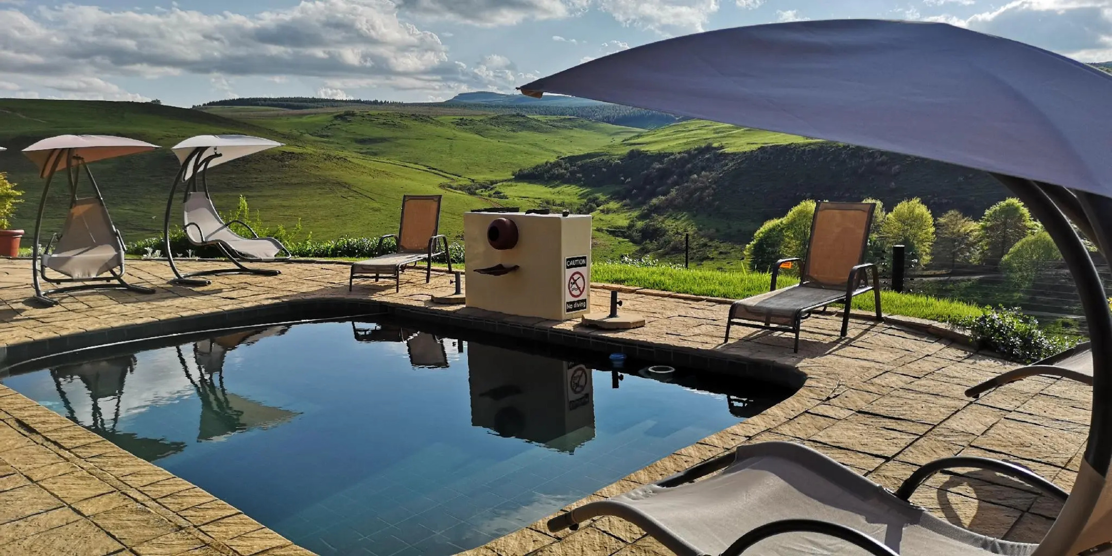 Amazian Mountain River Lodge