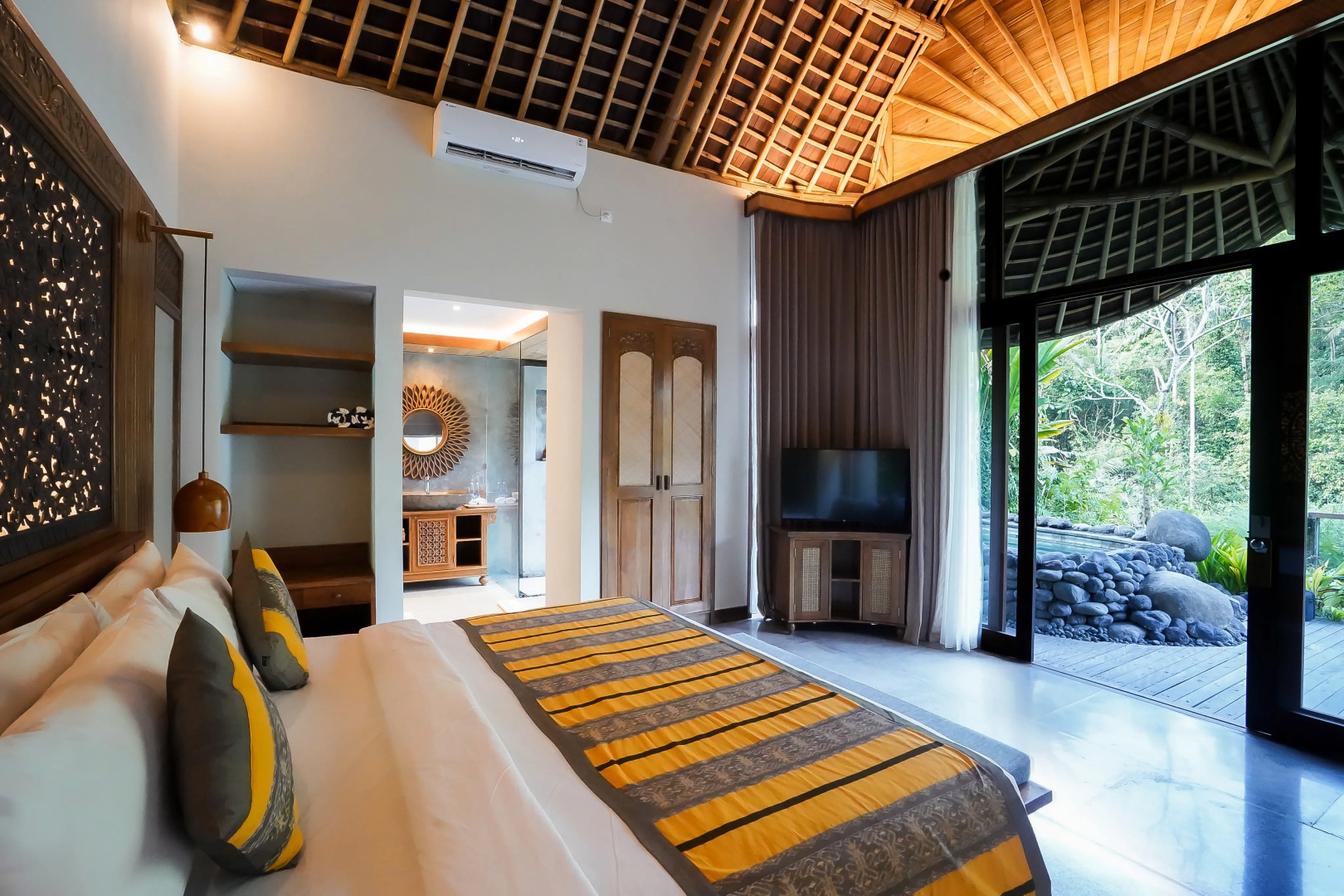 Курорт Kenran Resort Ubud by Soscomma