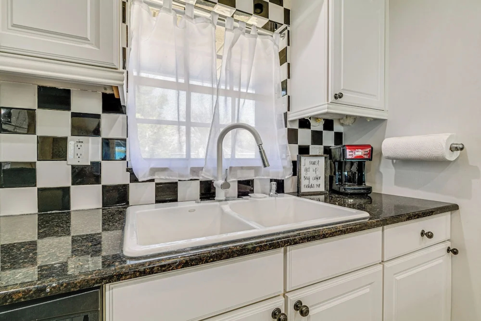 Screened Lanai & Heated Pool: Spring Hill Home