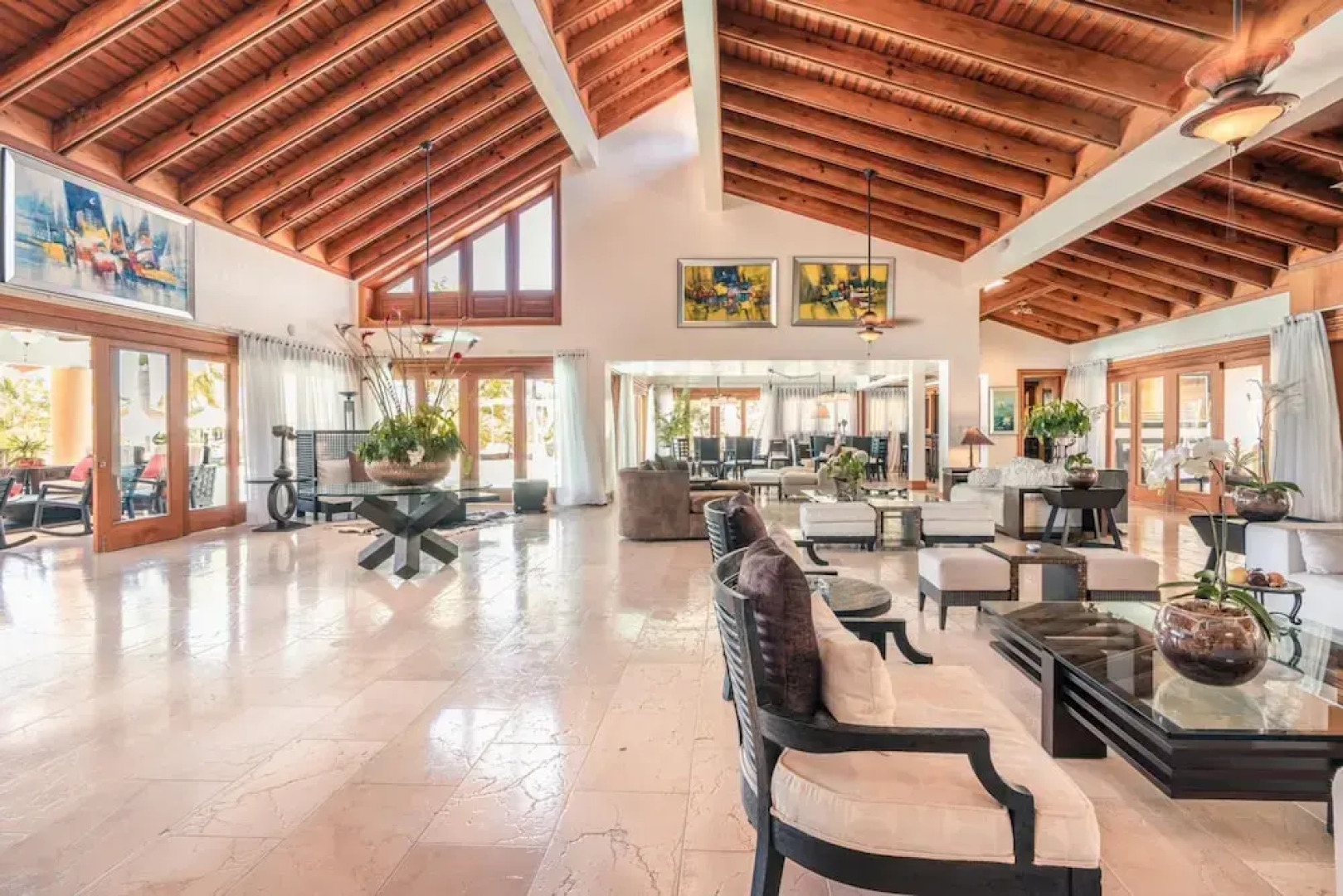 Wonderful Villa w Style at Colinas Casa de Campo