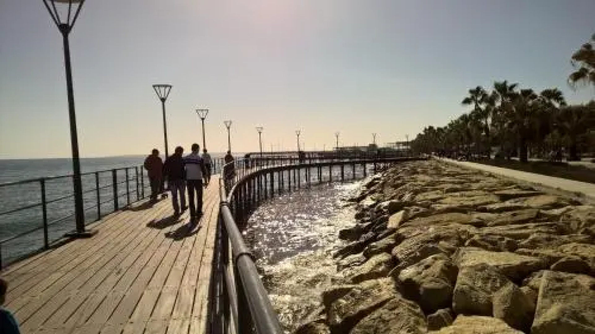 Spectacular 3 Bed Apartment