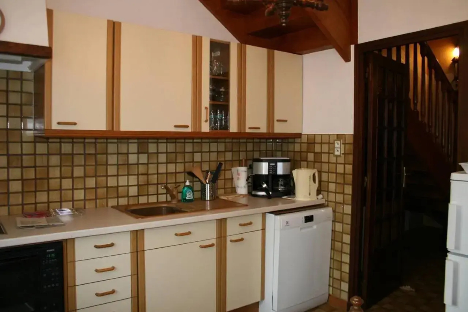 1 Bedroom House 20min Walk To Centre in Tournus (Adults Only)