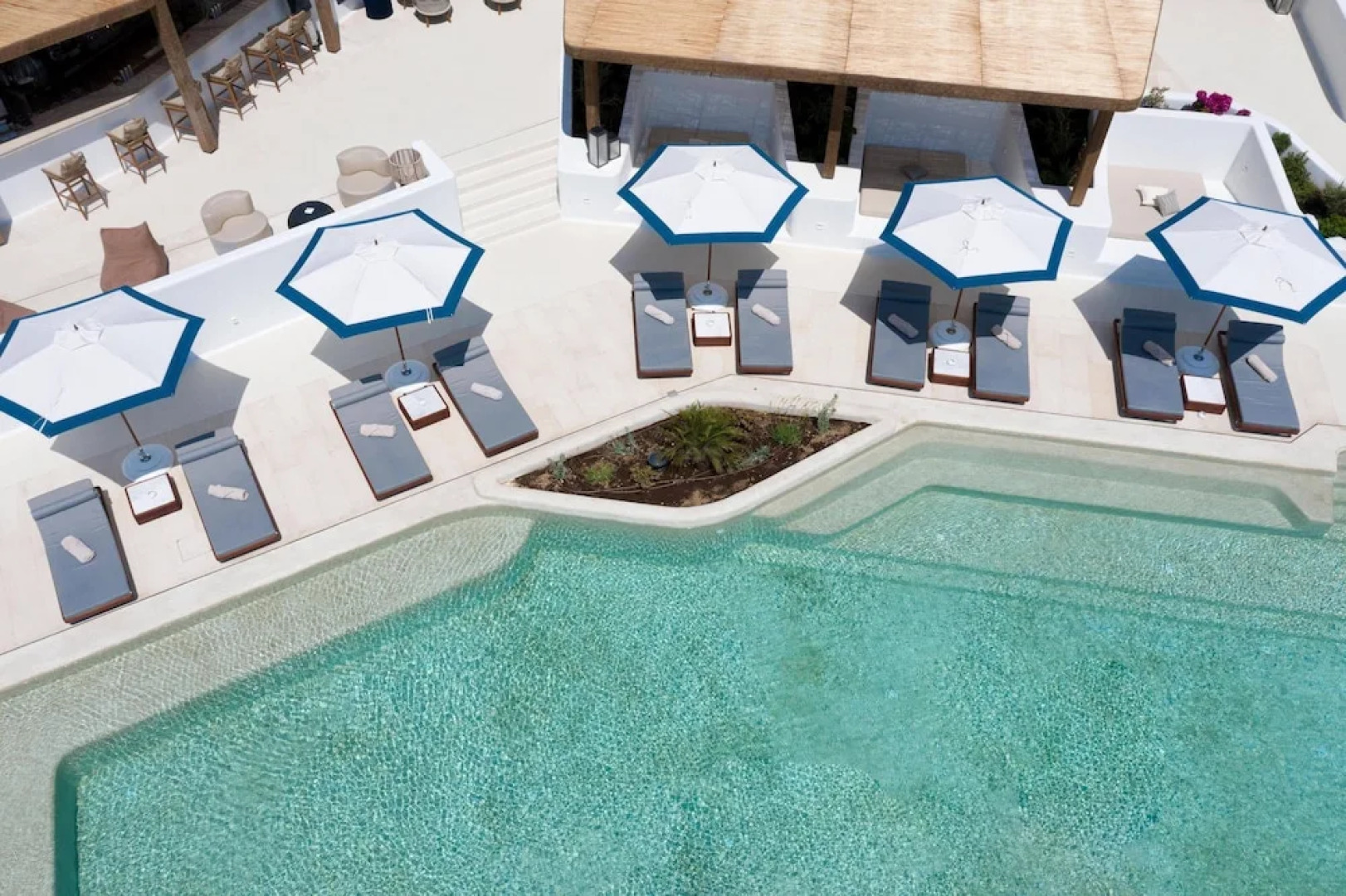 Aegon Mykonos, Autograph Collection