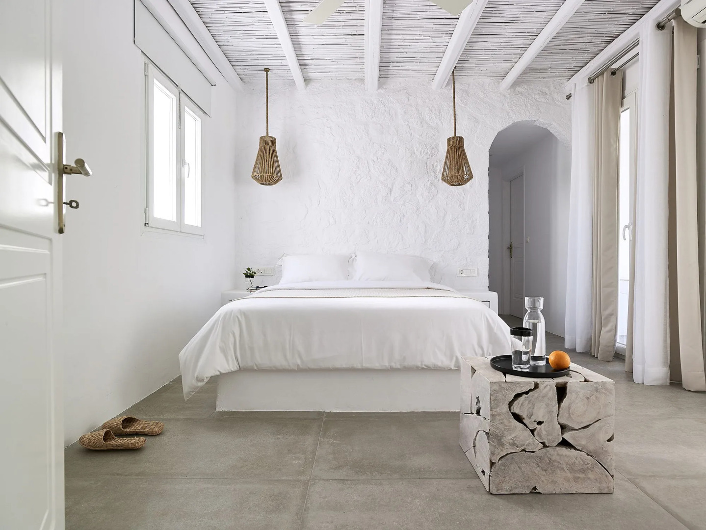 Delmar Apartments & Suites - Delmar Collection