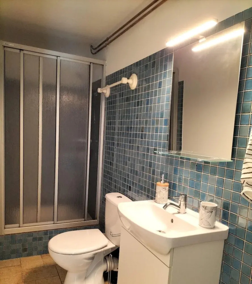 Large House Near Beach for 12