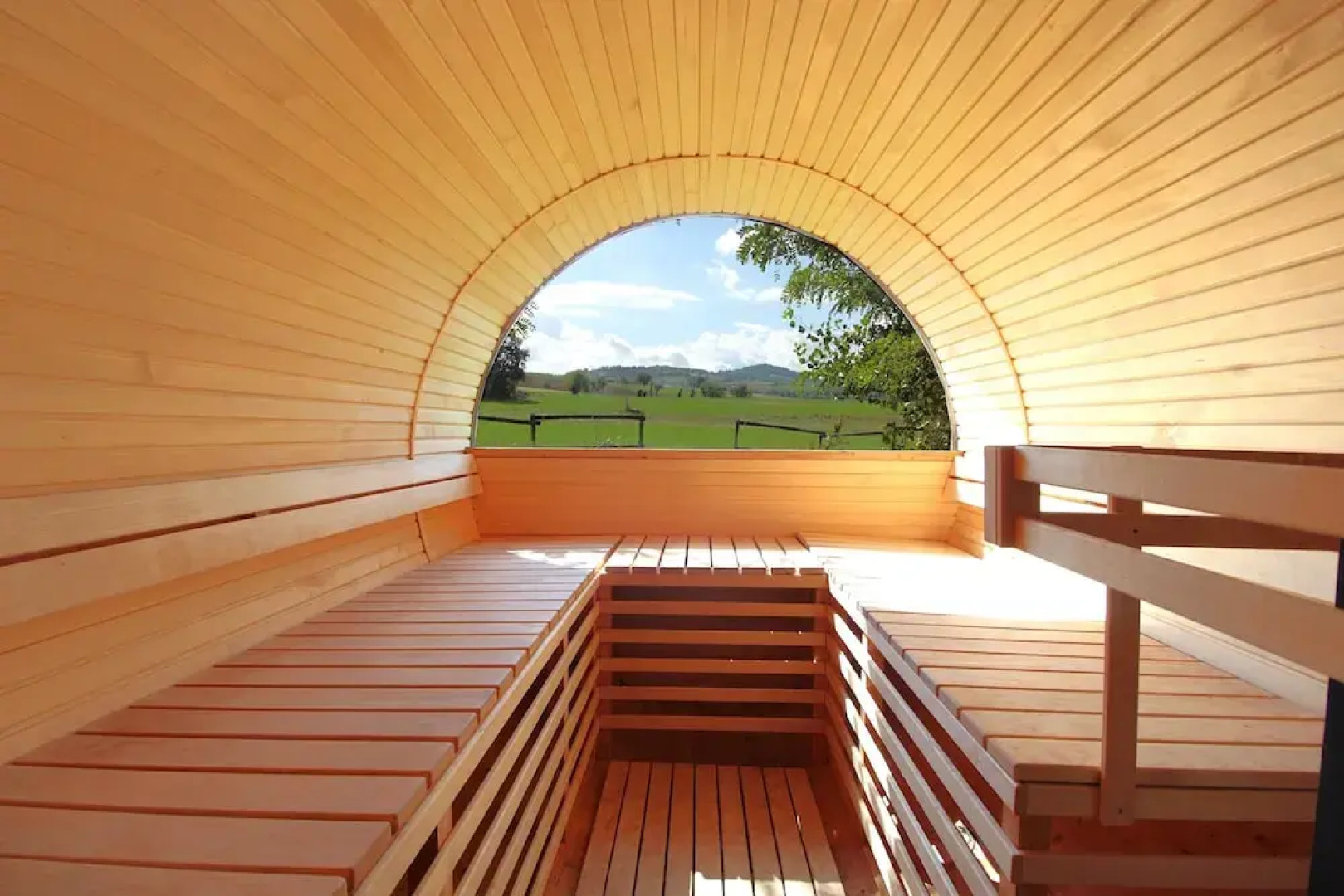 Villa Poggio Zucchino Pool Piacenza