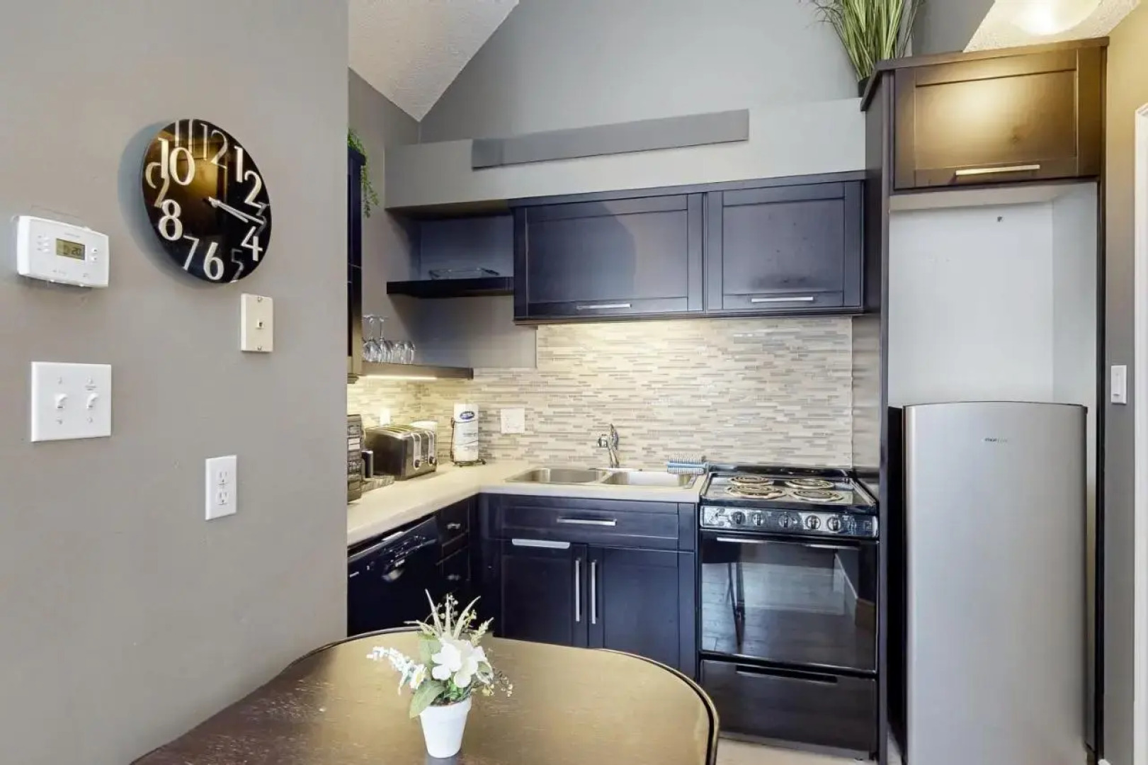 Lofted Rustic Chalet @ Blue Mountain